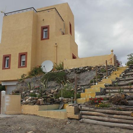 Oasis Montana Peace In Tabernas Desert מראה חיצוני תמונה